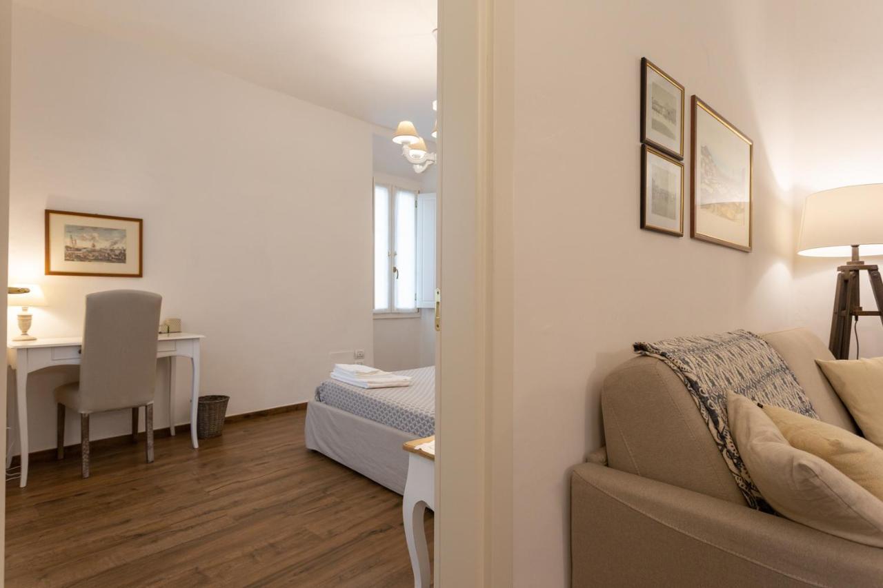 Mercatale Apartment Prato  Bagian luar foto