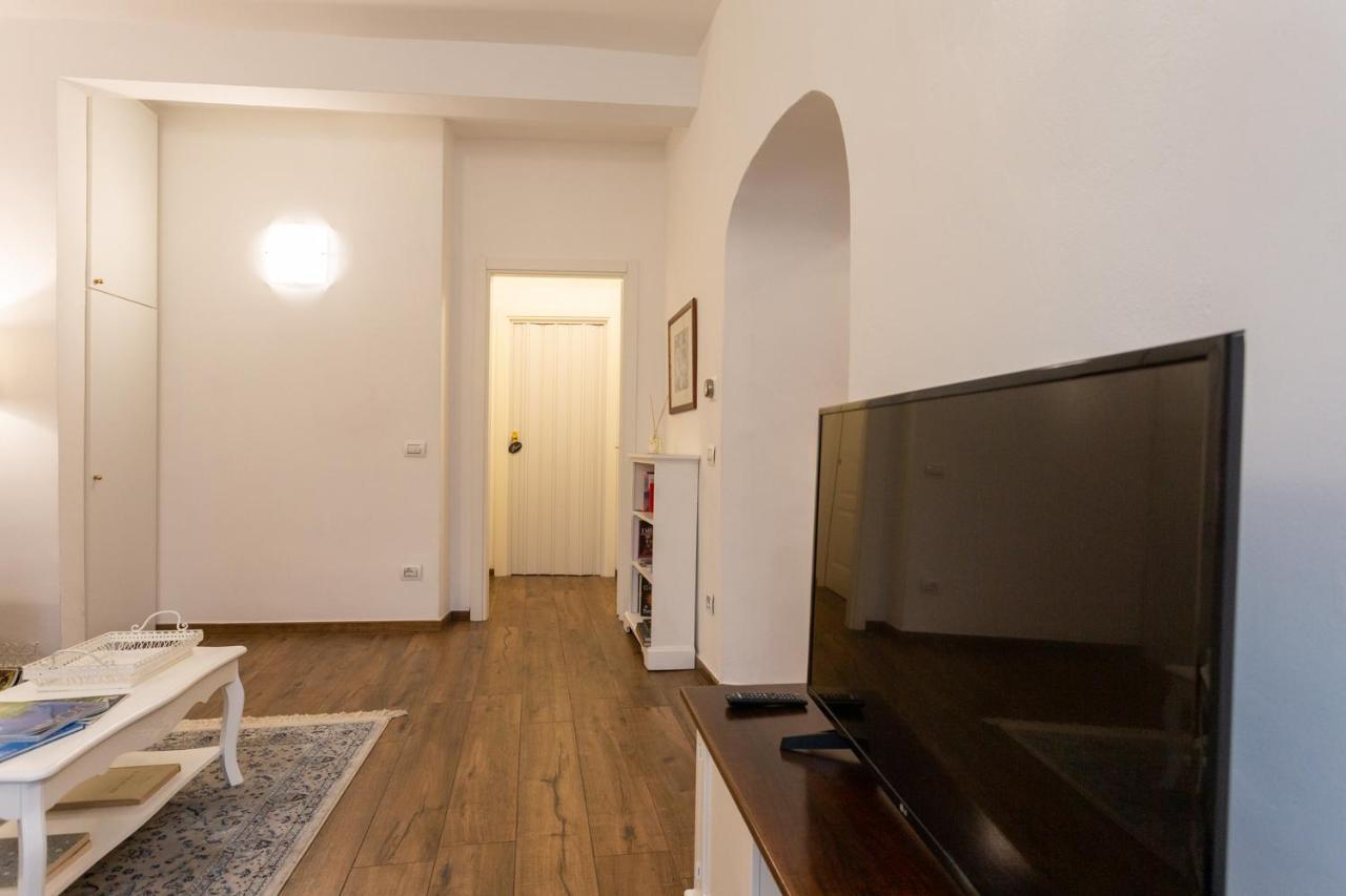 Mercatale Apartment Prato  Bagian luar foto
